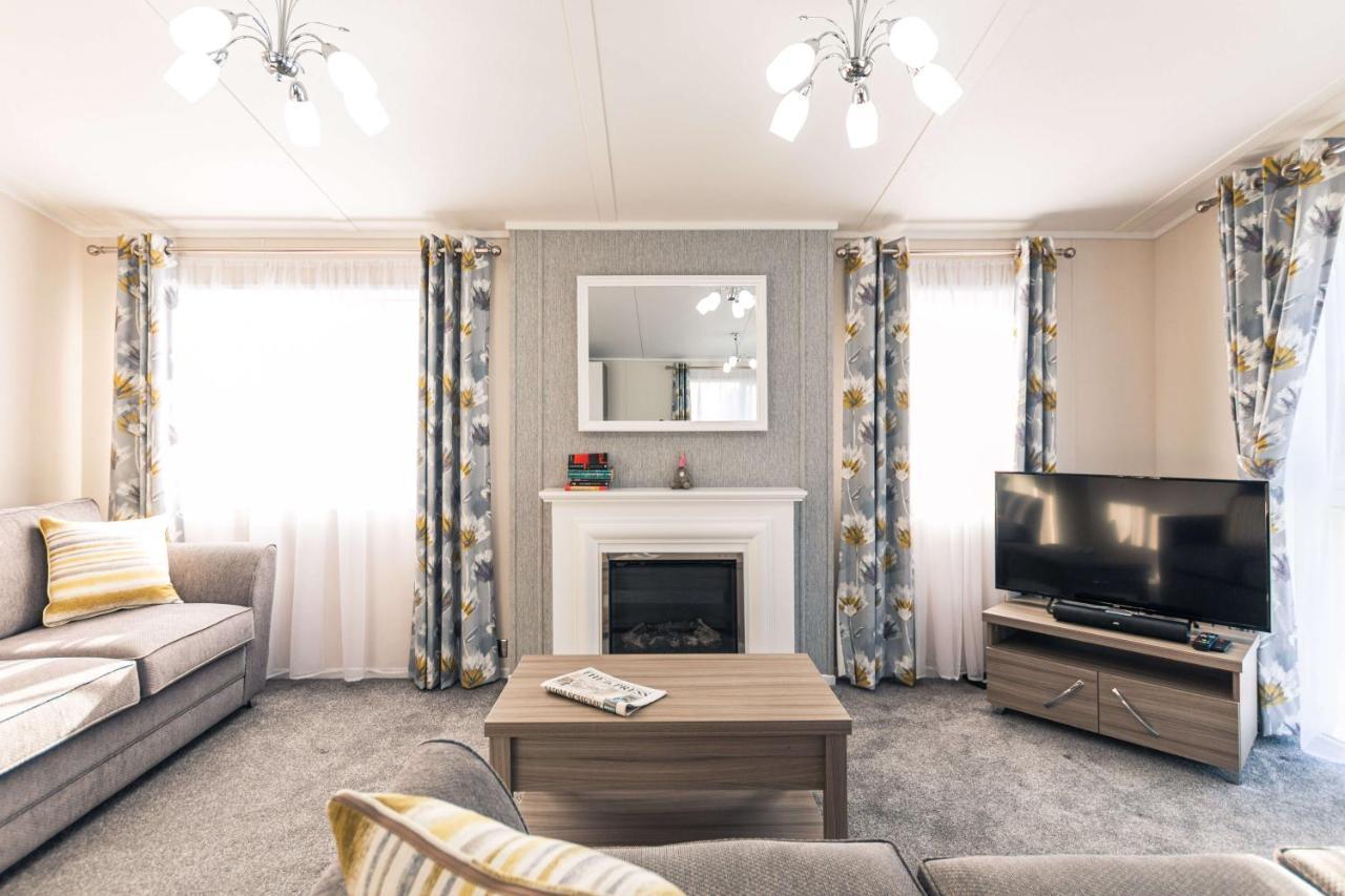 Audley Lodge With Hot Tub Йорк Экстерьер фото