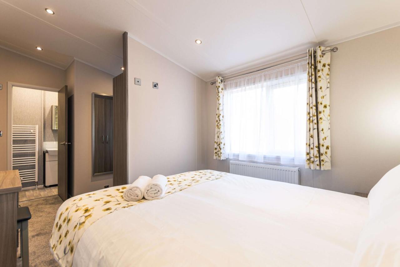 Audley Lodge With Hot Tub Йорк Экстерьер фото